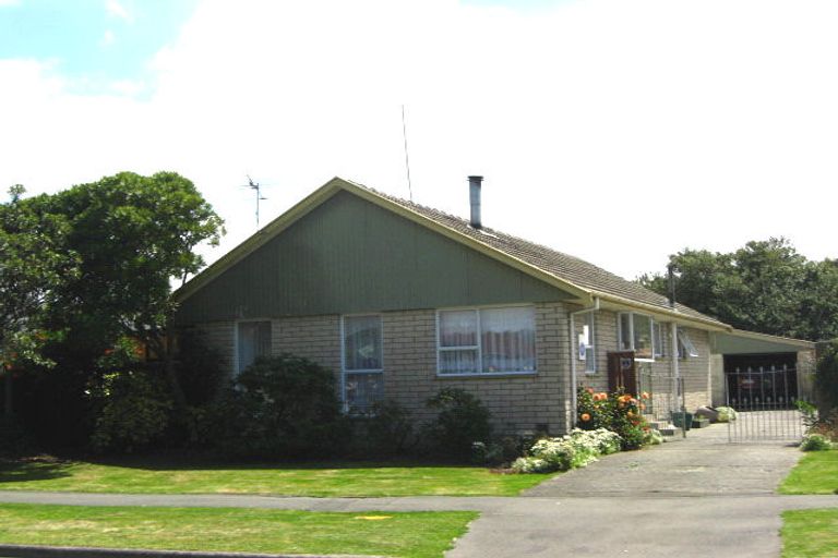 Photo of property in 94 Rowley Avenue, Hoon Hay, Christchurch, 8025