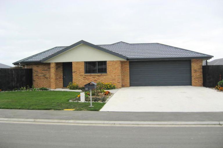 Photo of property in 12 Campion Place, Rolleston, 7614