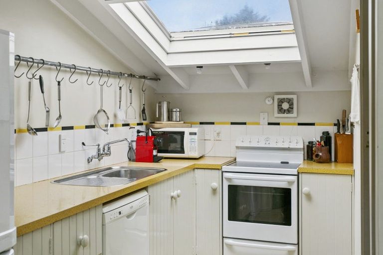 Photo of property in 5 Kahotea Drive, Motuoapa, 3382