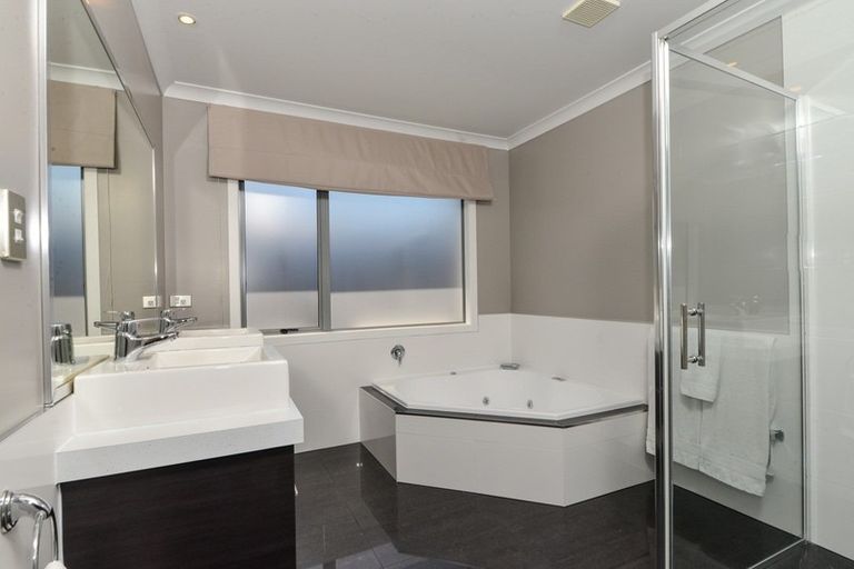 Photo of property in 54 Rhys Avenue, Huntington, Hamilton, 3210