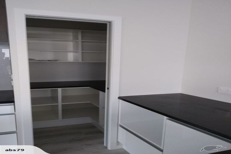 Photo of property in 18 Schooner Drive, Whitby, Porirua, 5024