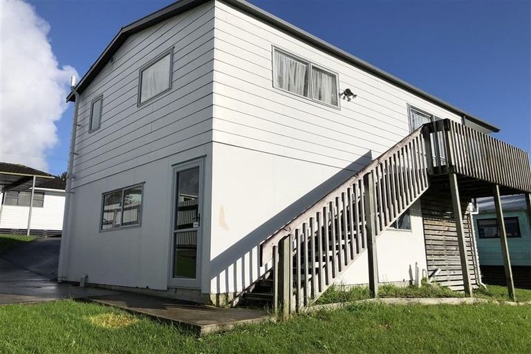 Photo of property in 2/25 Christmas Road, Manurewa, Auckland, 2102