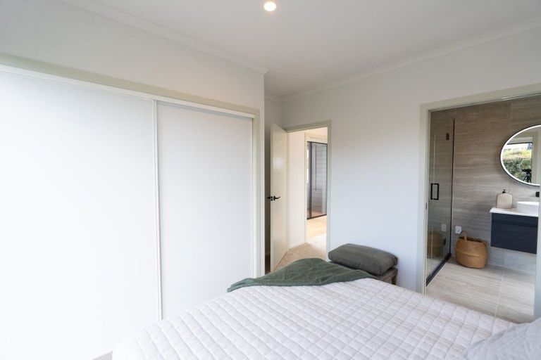 Photo of property in 2 Albur Way, Te Kauwhata, 3710