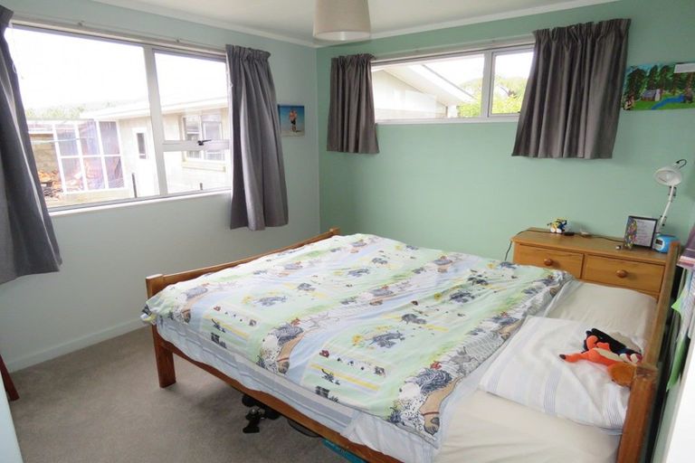 Photo of property in 29 Haselden Street, Westport, 7825