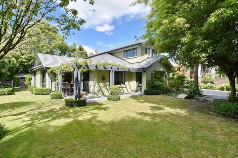 Photo of property in 5 Ivory Gardens, Rangiora, 7400