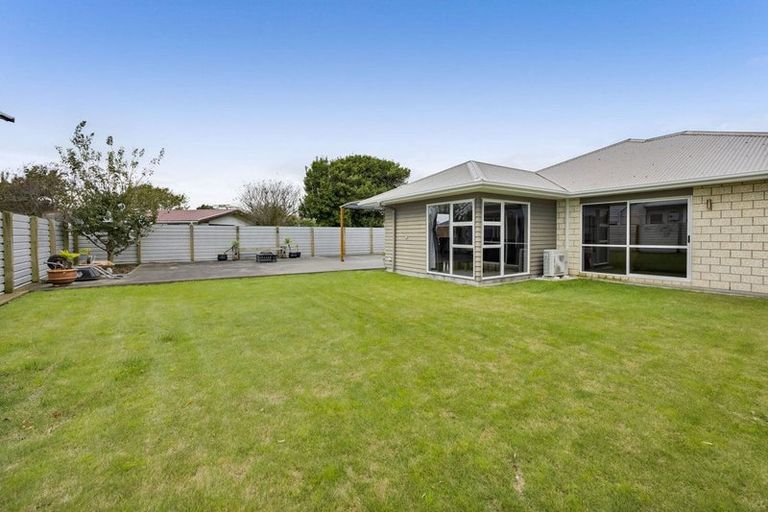 Photo of property in 51b Dixon Avenue, Hawera, 4610