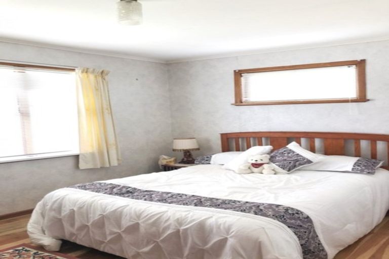 Photo of property in 14 Rata Street, Levin, 5510