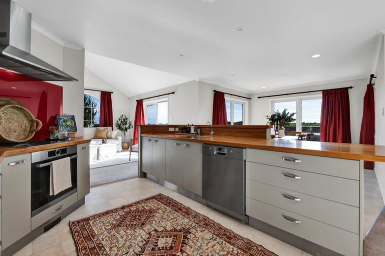 Photo of property in 270 Brown Road, Brixton, Waitara, 4382