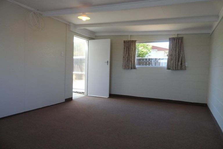 Photo of property in 2/3 Mules Street, Stoke, Nelson, 7011