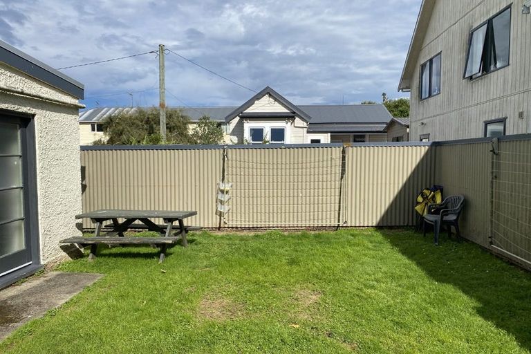 Photo of property in 126 Harbour Terrace, North Dunedin, Dunedin, 9016
