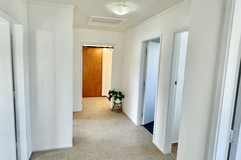 Photo of property in 97 Jamaica Drive, Grenada North, Wellington, 5028