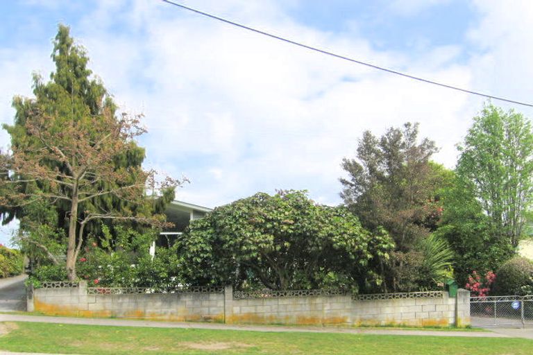 Photo of property in 23 Sunset Street, Hilltop, Taupo, 3330
