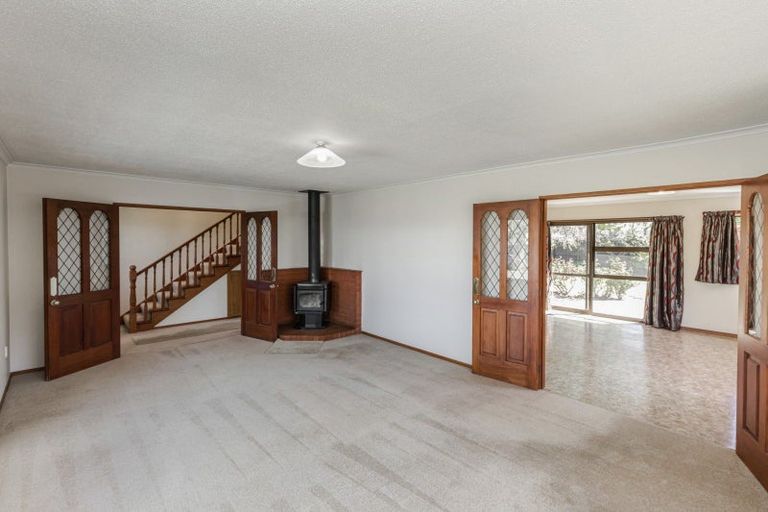 Photo of property in 15 Valerie Place, Redwood, Christchurch, 8051