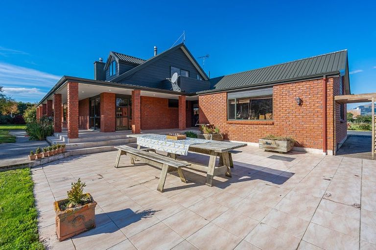 Photo of property in 83 Tirohanga Road, North Taieri, Mosgiel, 9092