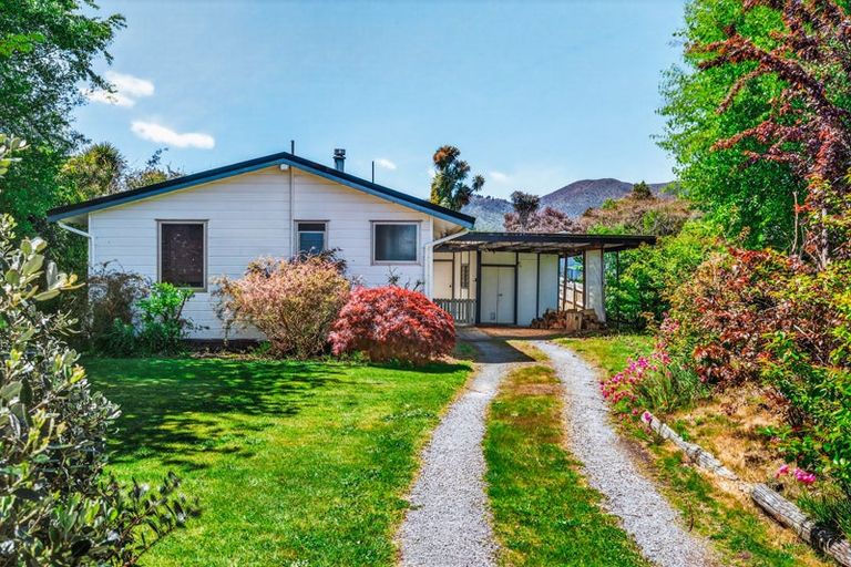 Photo of property in 14 Sunset Street, Hilltop, Taupo, 3330