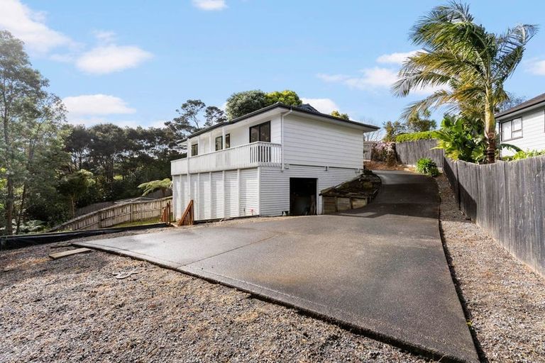 Photo of property in 112 Spinella Drive, Bayview, Auckland, 0629