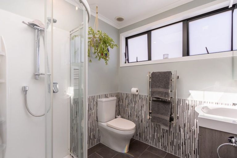 Photo of property in 25 Rifleman Lane, Paraparaumu Beach, Paraparaumu, 5032