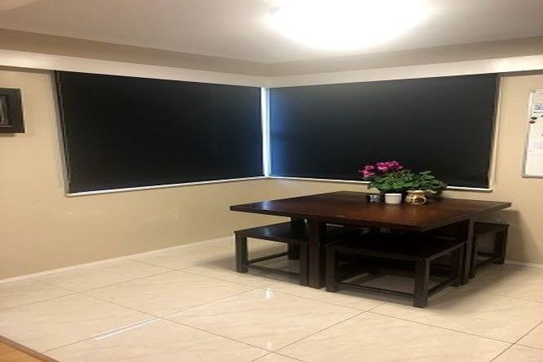 Photo of property in 36 Stanley Road, Glenfield, Auckland, 0629