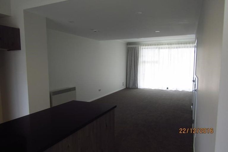 Photo of property in 176 Hobsonville Point Road, Hobsonville, Auckland, 0616