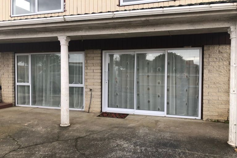 Photo of property in 16 Walworth Avenue, Pakuranga Heights, Auckland, 2010