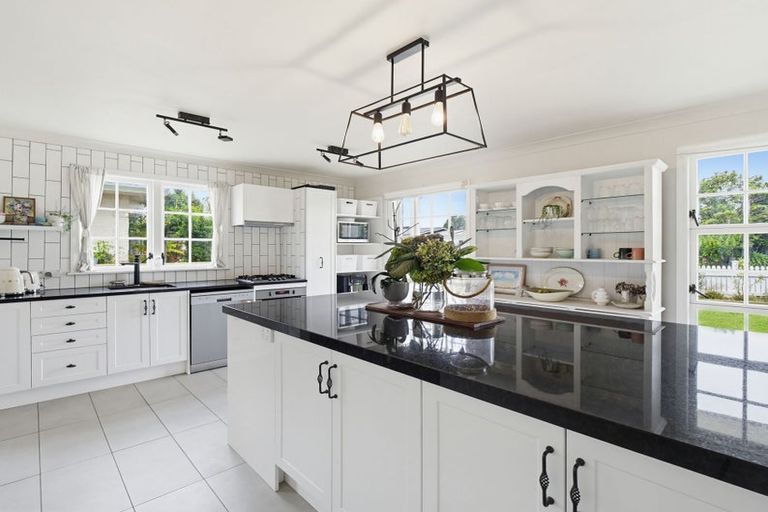 Photo of property in 34 Burn Street, Levin, 5510