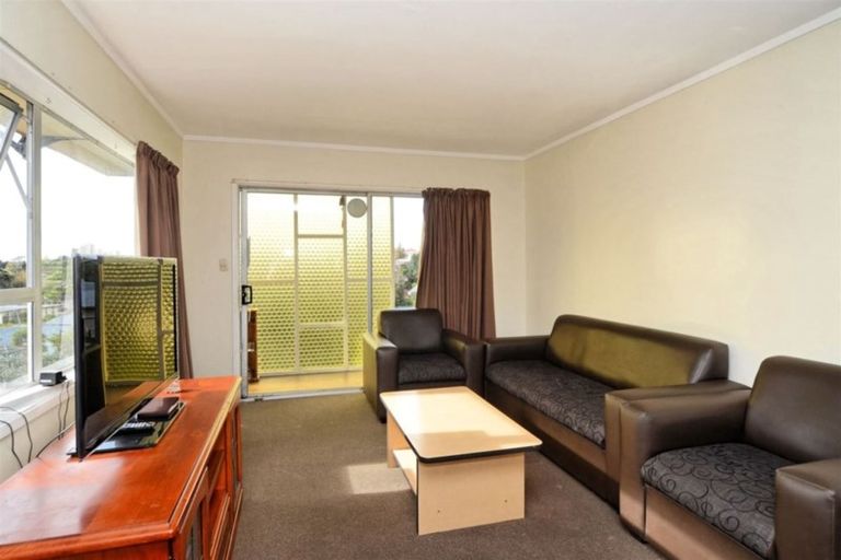 Photo of property in 3/41 Mason Street, New Lynn, Auckland, 0600