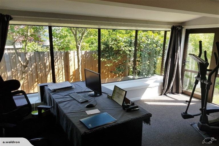 Photo of property in 79 Hinau Street, Riccarton, Christchurch, 8041