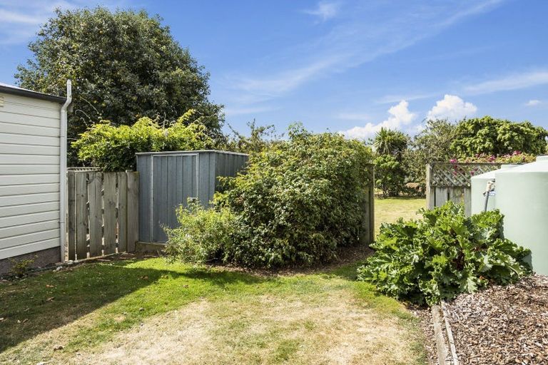 Photo of property in 9a North Foreland Street, Waihola, Milton, 9073