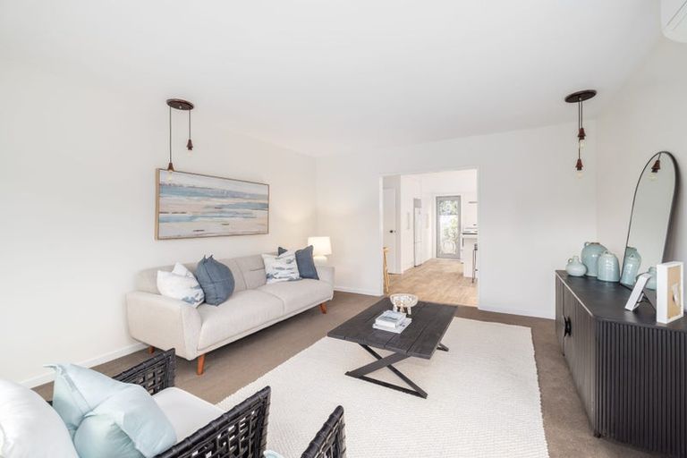 Photo of property in 1/5 Hythe Lane, Saint Martins, Christchurch, 8022