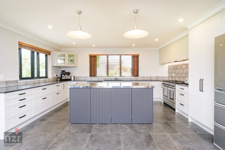 Photo of property in 180 Mount Stewart Halcombe Road, Sanson, Palmerston North, 4479