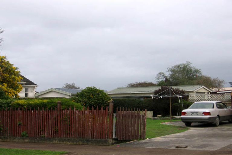 Photo of property in 18 Masters Crescent, Masterton, 5810
