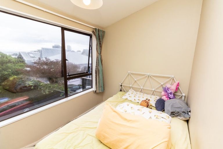 Photo of property in 4/199 Grant Road, Thorndon, Wellington, 6011