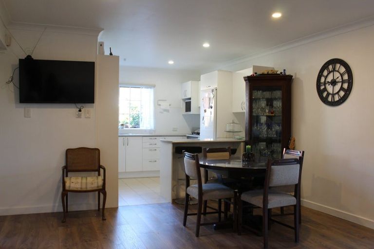 Photo of property in 10/47 Gardner Avenue, New Lynn, Auckland, 0600