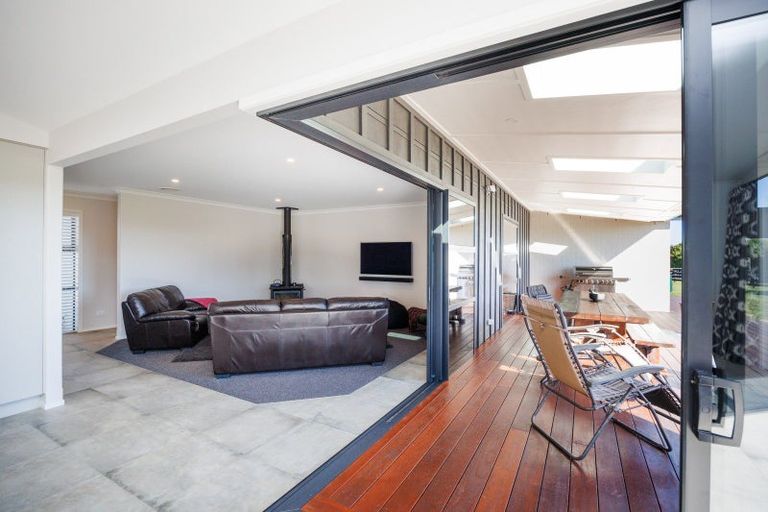 Photo of property in 79 Jackeytown Road, Tiakitahuna, Palmerston North, 4477