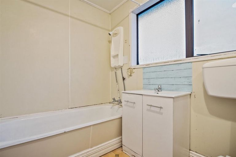 Photo of property in 801 Ferry Road, Woolston, Christchurch, 8023