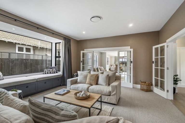 Photo of property in 61 Knowles Street, St Albans, Christchurch, 8052