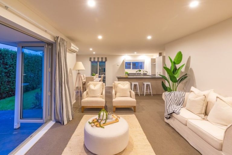 Photo of property in 998a Colombo Street, St Albans, Christchurch, 8014