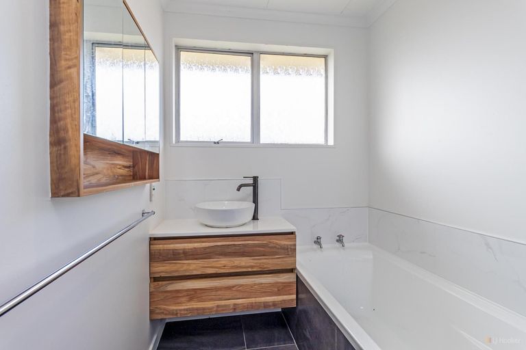 Photo of property in 3/39 Gleniti Road, Gleniti, Timaru, 7910
