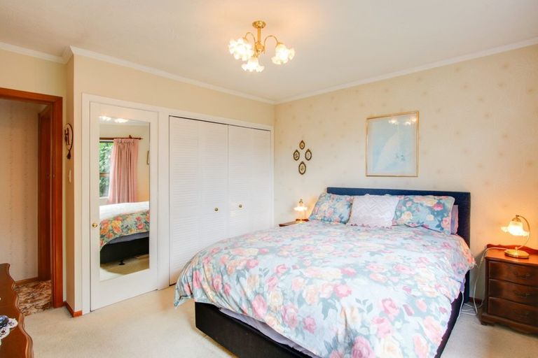 Photo of property in 13 Cornwall Road, Taradale, Napier, 4112