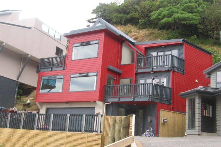 Photo of property in 15 Bank Road, Northland, Wellington, 6012