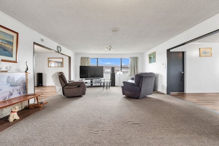 Photo of property in 2 Arohanui Street, Huntly, 3700