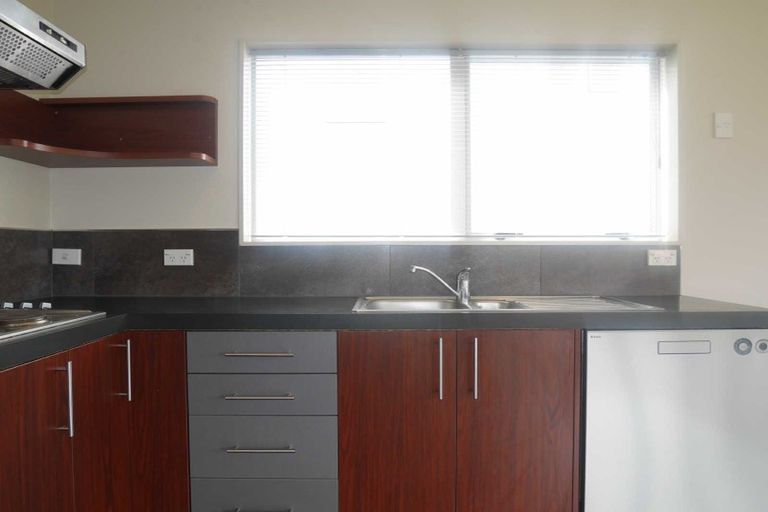 Photo of property in 10/443 Hereford Street, Linwood, Christchurch, 8011