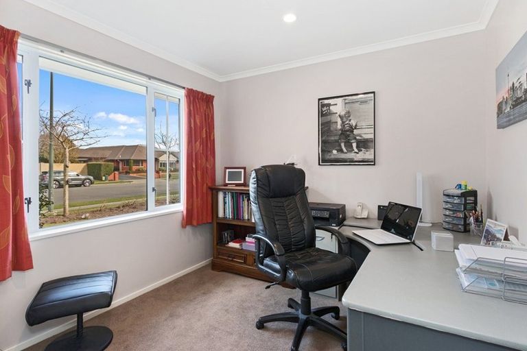 Photo of property in 70 Northwood Boulevard, Northwood, Christchurch, 8051