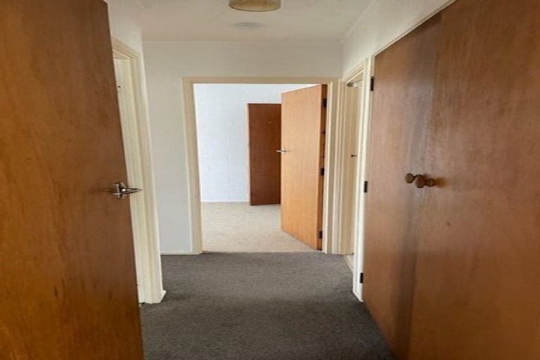 Photo of property in 3/48 Friedlanders Road, Manurewa, Auckland, 2102