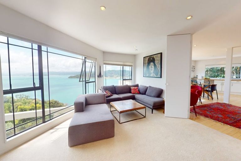 Photo of property in 79u2 Grafton Road, Roseneath, Wellington, 6011