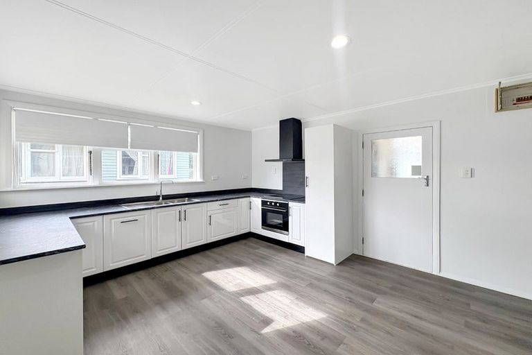 Photo of property in 163 Puriri Street, Castlecliff, Whanganui, 4501