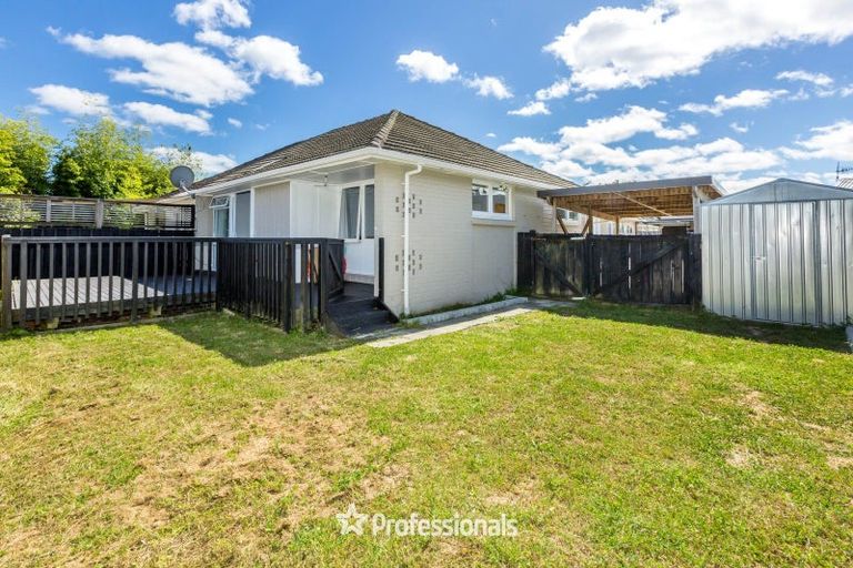 Photo of property in 15f1-a Lane Street, Wallaceville, Upper Hutt, 5018