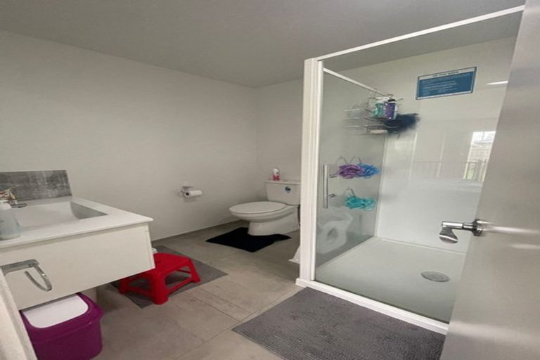 Photo of property in 11 Rere Close, Takanini, 2112