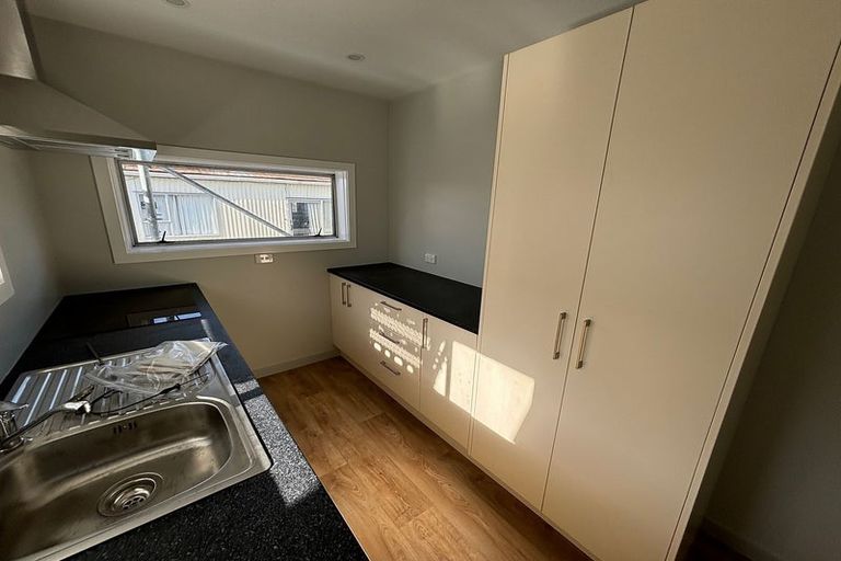 Photo of property in 1/132 London Street, Dunedin Central, Dunedin, 9016