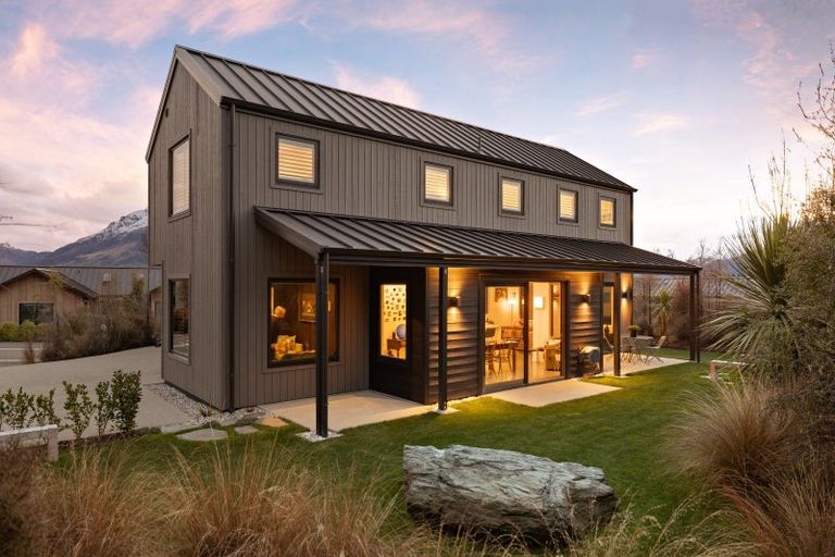 Photo of property in 1 Appin Court, Jacks Point, Queenstown, 9371